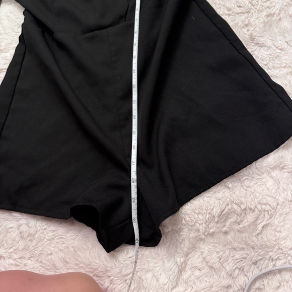 She+ Sky medium women’s v neck Long Sleeve Romper Shorts - Picture 4 of 5